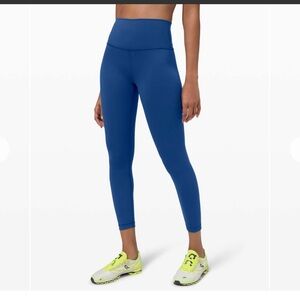 Lululemon wunder train 25” size 6